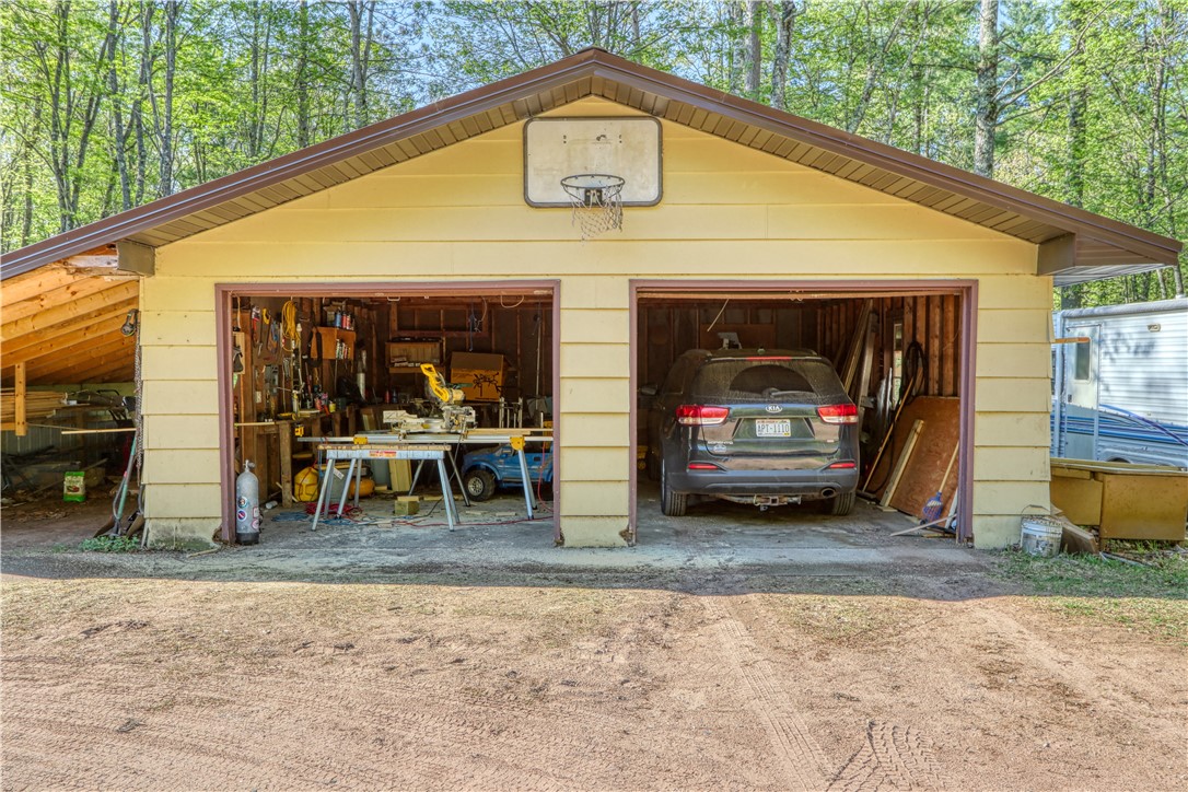 10148-McClaine-Hayward-WI-54843-8