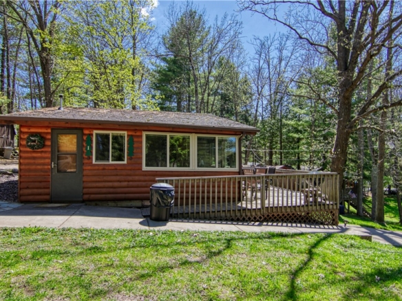 Residentialhouse for sale picture with an address of  1085 County Road F  in Birchwood and a list price of 300000