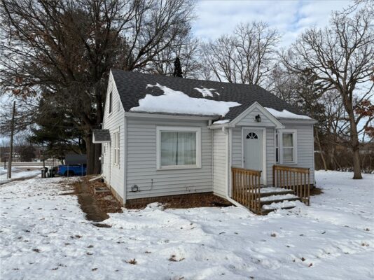 1102 Zephyr Hill Avenue, Eau Claire, WI