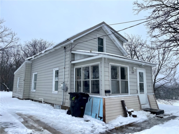 Residentialhouse for sale picture with an address of  1109 3rd Street in Menomonie and a list price of 209900