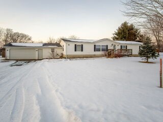 11250 27th Avenue, Chippewa Falls, WI