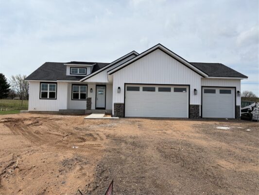 11291 45th Avenue, Chippewa Falls, WI