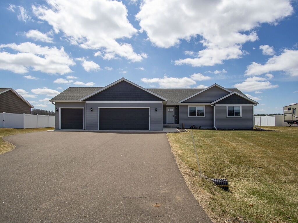 11313-39th-Chippewa-Falls-WI-54729-4