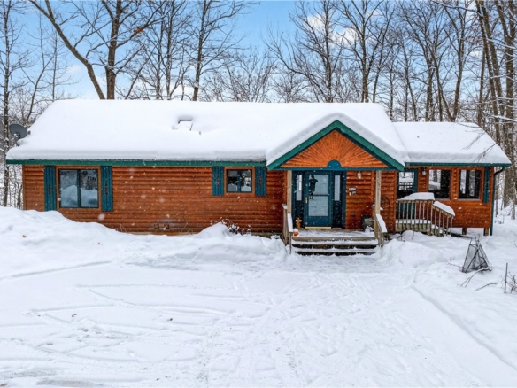 Residentialhouse for sale picture with an address of  11849 State Highway 77  in Hayward and a list price of 625000