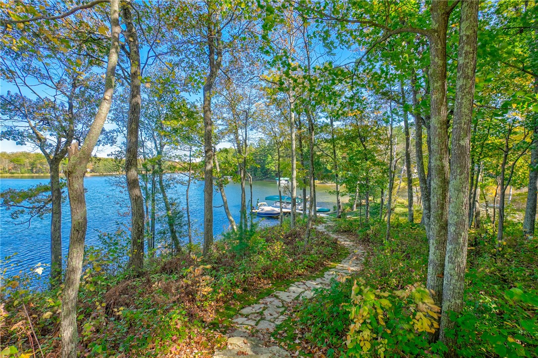 12416-Roberts-Hayward-WI-54843-7