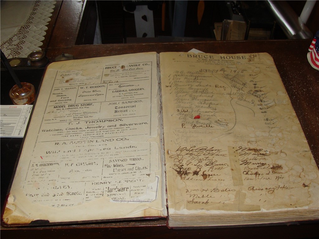 126-Railroad-Bruce-WI-54819-5