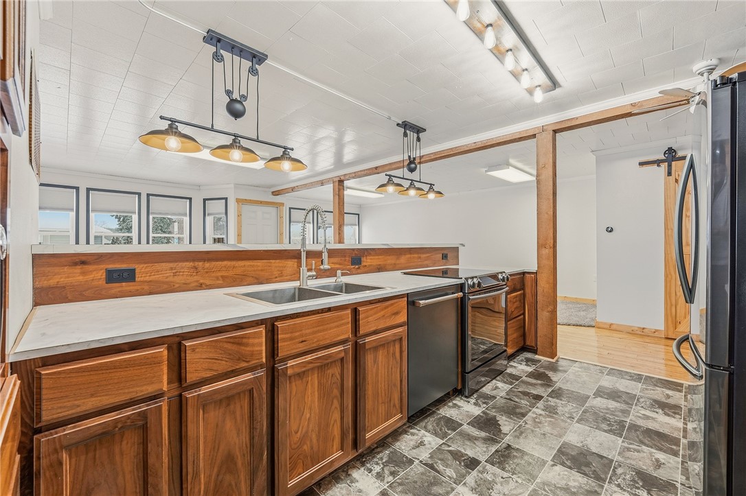 1303 Margaret Street Eau Claire WI 54701 — photo 12