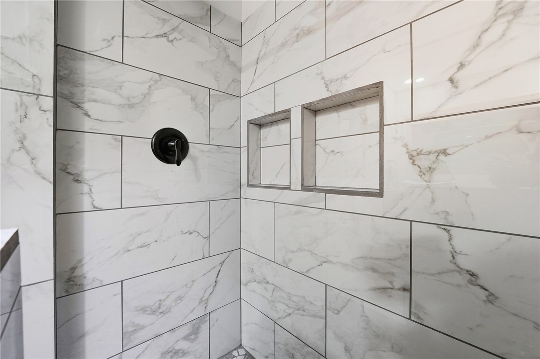 1303 Margaret Street Eau Claire WI 54701 — photo 16