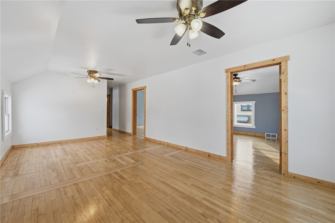 1303 Margaret Street Eau Claire WI 54701 — photo 20