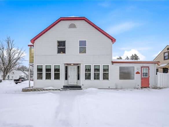 1303 Margaret Street Eau Claire WI 54701 — MLS #1597986 — photo 1