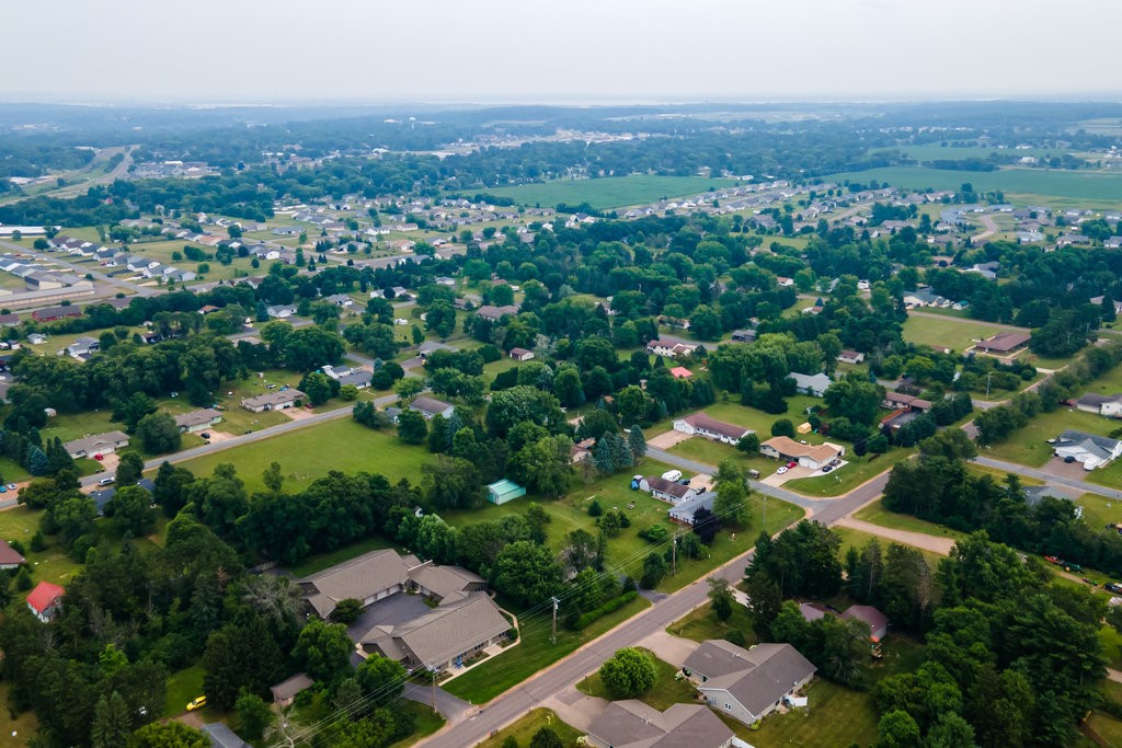 13058-40th-Chippewa-Falls-WI-54729-9