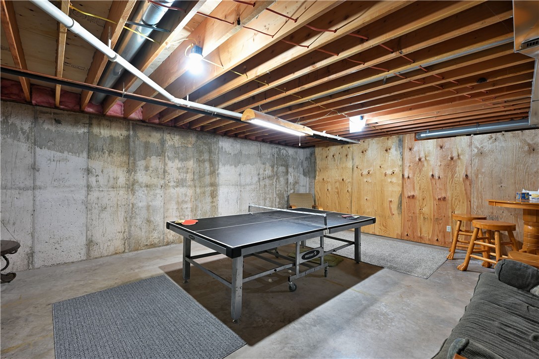 13672-Short-Gordon-WI-54838-7