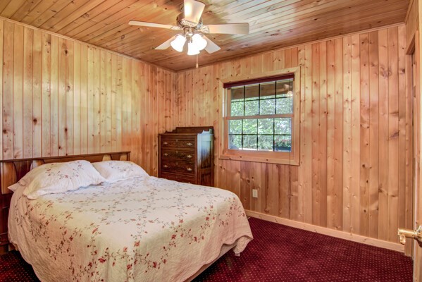 141-18-12-Dallas-WI-54733-5