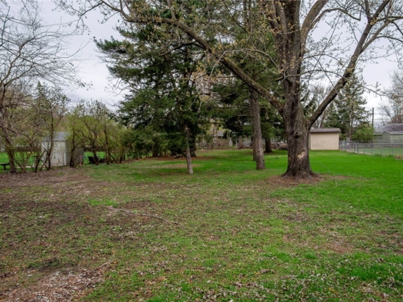 Residentialhouse for sale picture with an address of  1413 Clairemont Avenue in Eau Claire and a list price of 299900