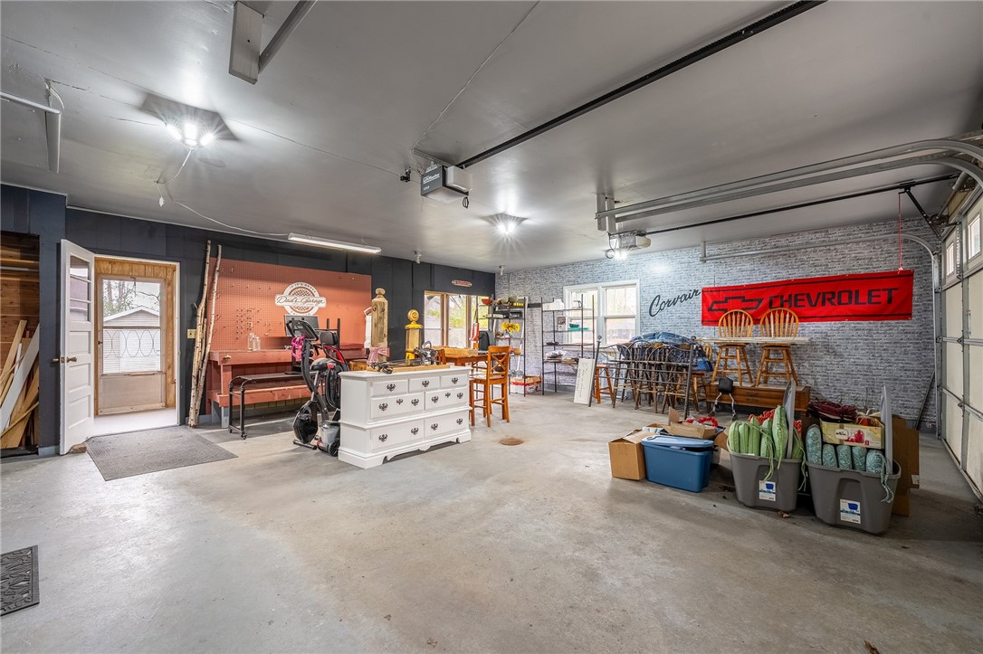 1421-Loffler-Chippewa-Falls-WI-54729-4