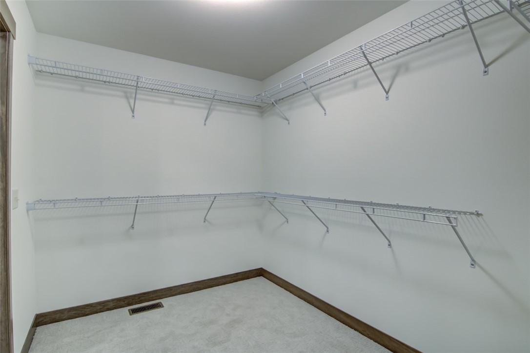 1765-11th-Menomonie-WI-54751-7