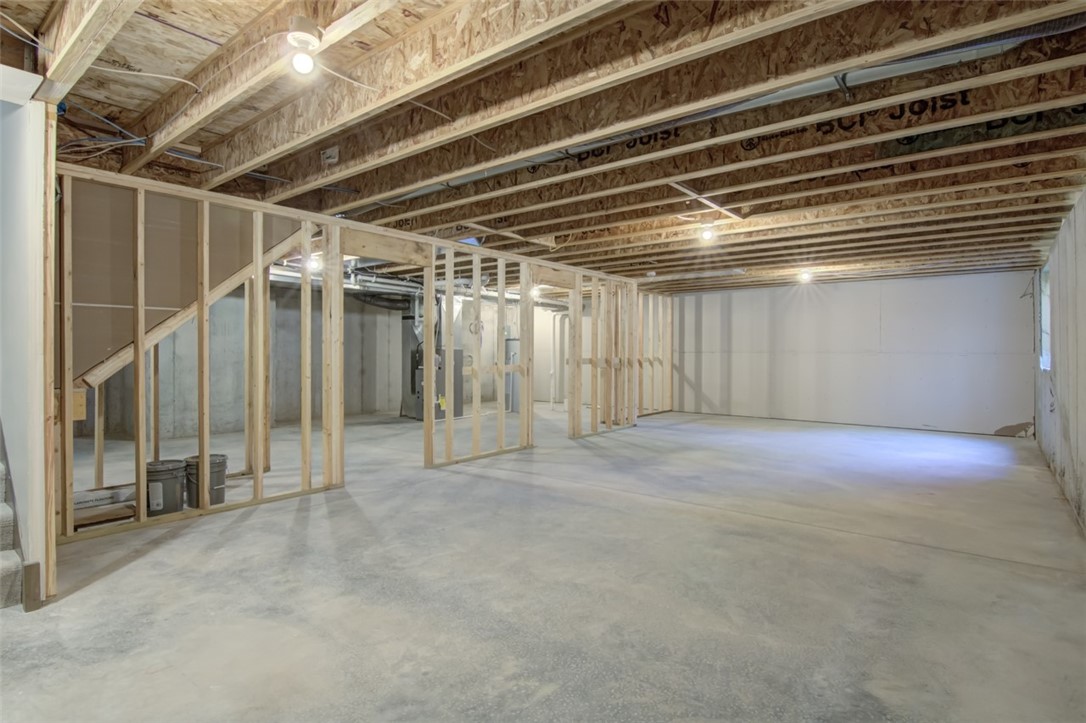 1765-11th-Menomonie-WI-54751-8