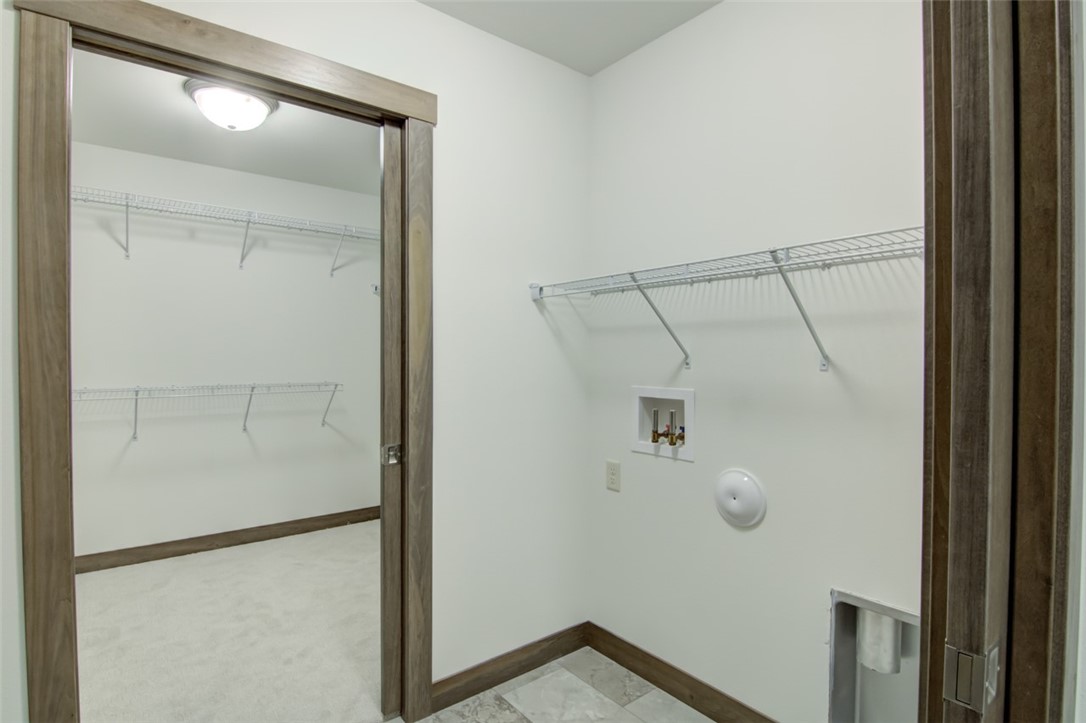 1765-11th-Menomonie-WI-54751-9