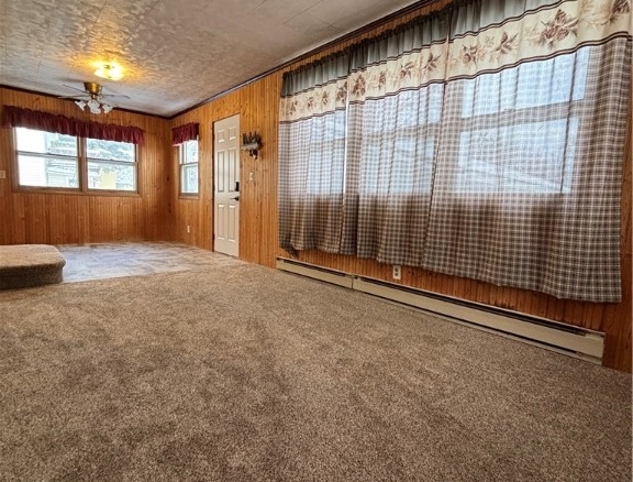 Residentialhouse for sale picture with an address of  1820 Main Street in Bloomer and a list price of 319000