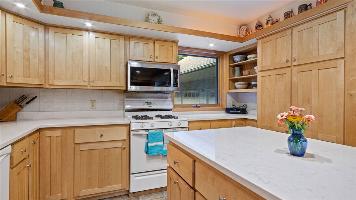 18753-67th-Chippewa-Falls-WI-54729-4