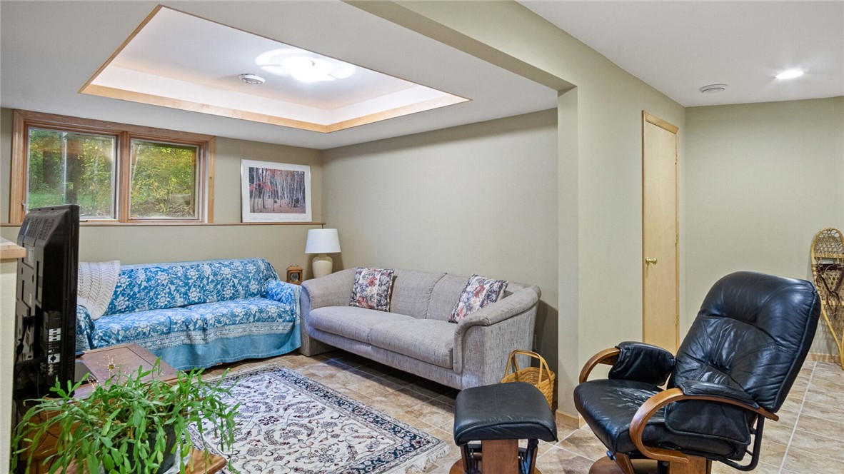 18753-67th-Chippewa-Falls-WI-54729-6