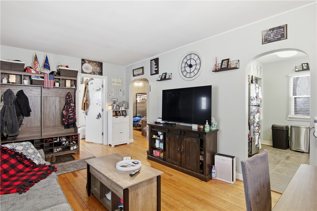 1917-8th-Eau-Claire-WI-54703-3