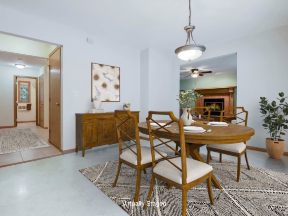 Residentialhouse for sale picture with an address of  1952 16 1/2 Avenue in Cameron and a list price of 444900