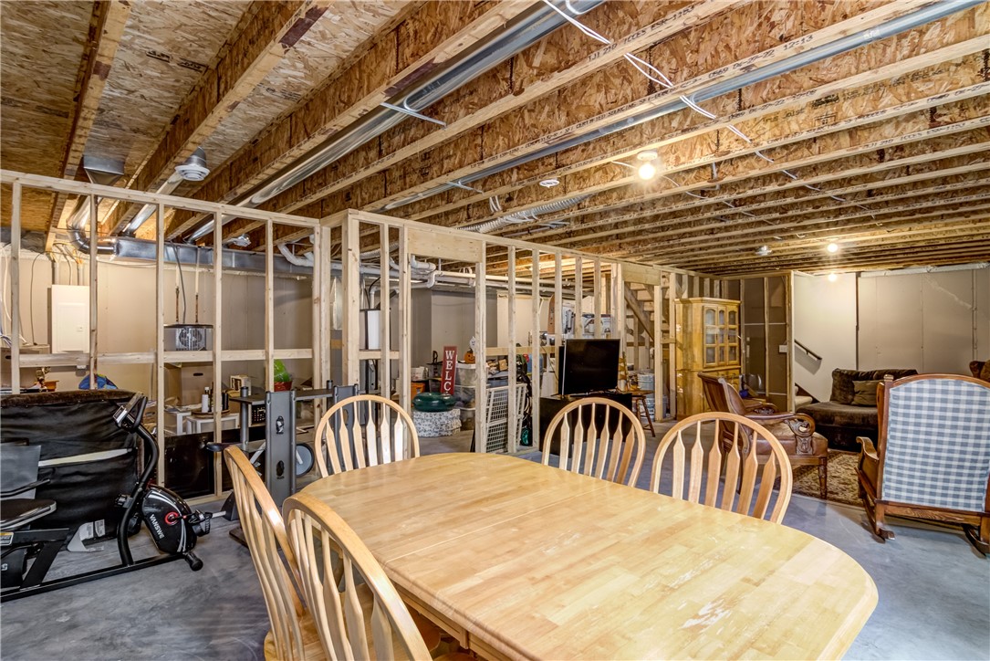 20130-62nd-Chippewa-Falls-WI-54729-5