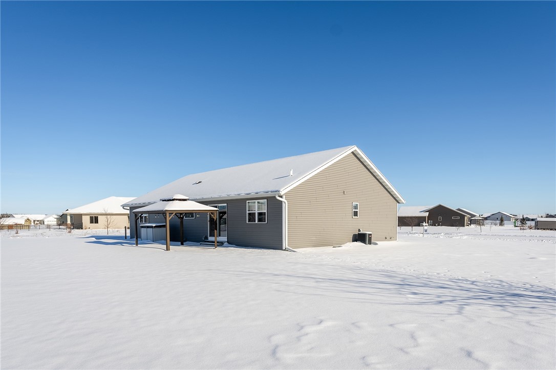 20158-63rd-Chippewa-Falls-WI-54729-3