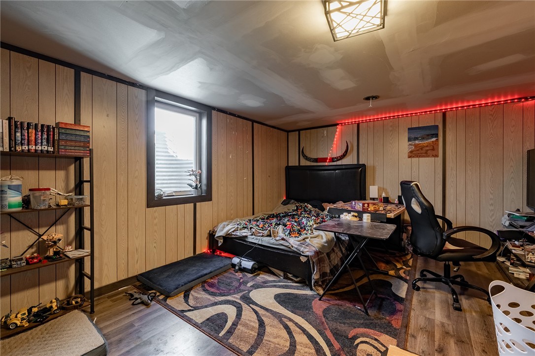 21-Pearl-Taylor-WI-54659-3