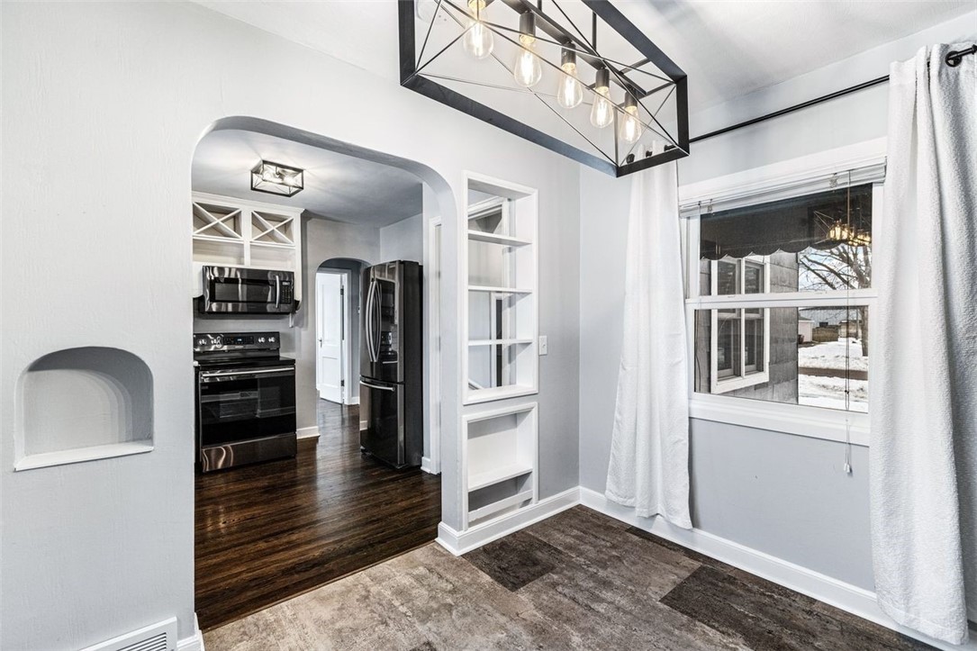 2214-Sherwin-Eau-Claire-WI-54701-1