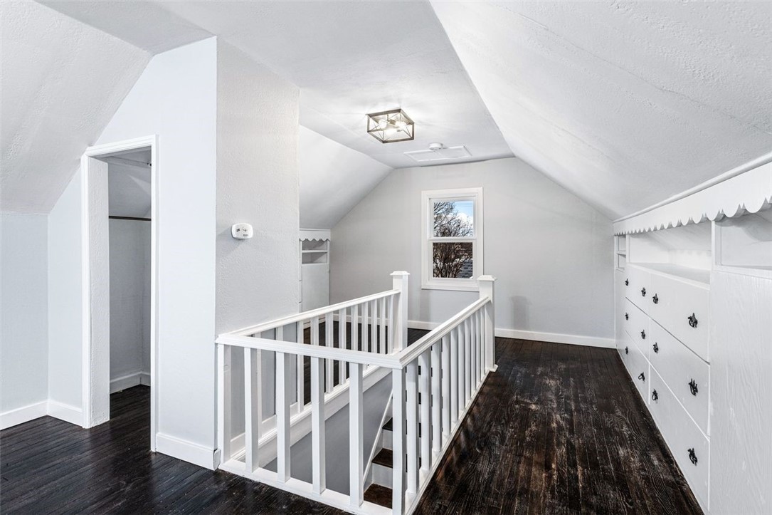 2214-Sherwin-Eau-Claire-WI-54701-5