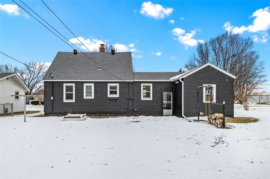 2214-Sherwin-Eau-Claire-WI-54701-8