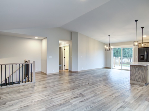 Residentialhouse for sale picture with an address of  2231 Meadow Lane in Eau Claire and a list price of 424900