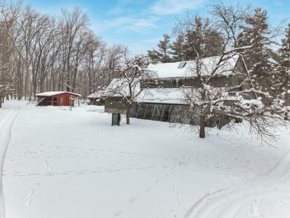 Residentialhouse for sale picture with an address of  2295 16 3/4 Avenue in Rice Lake and a list price of 515000