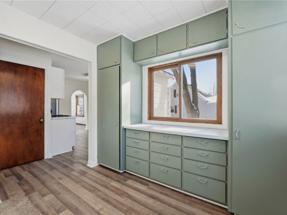 Residentialhouse for sale picture with an address of  2314 14th Street in Eau Claire and a list price of 235000