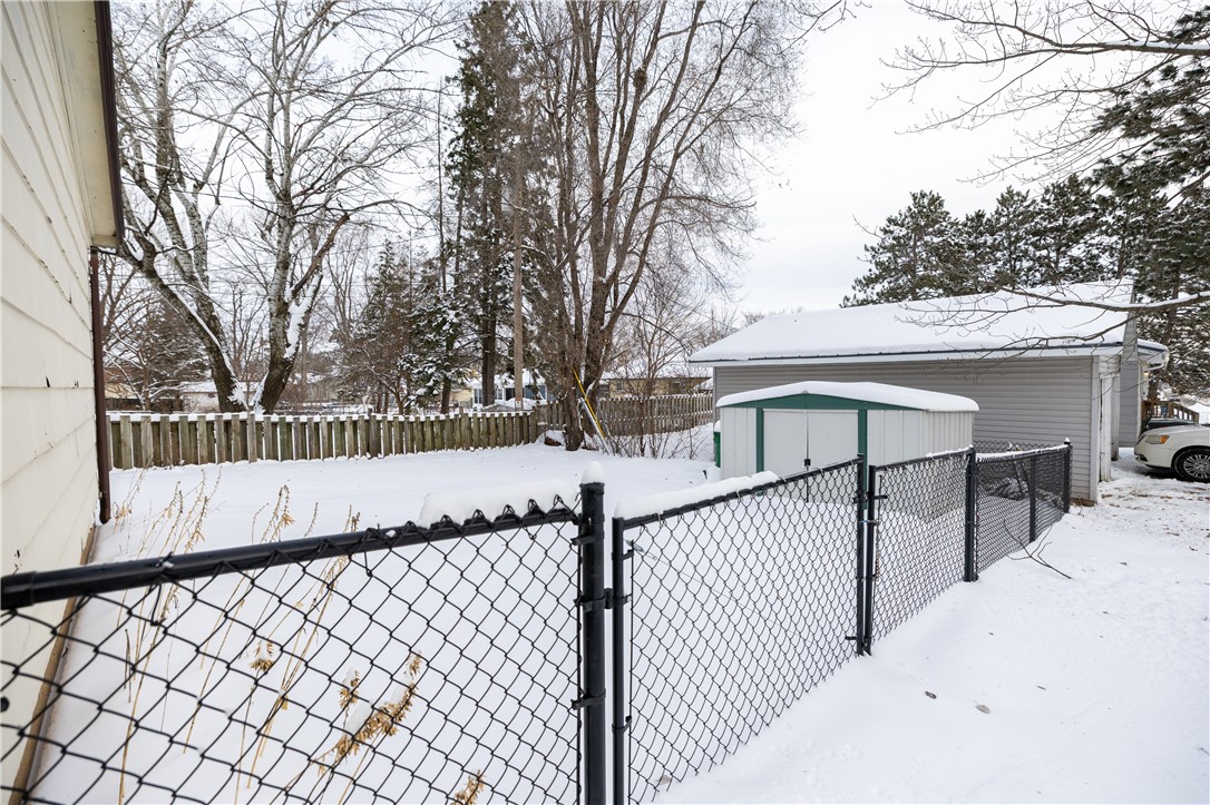 2508-Hamilton-Eau-Claire-WI-54701-7