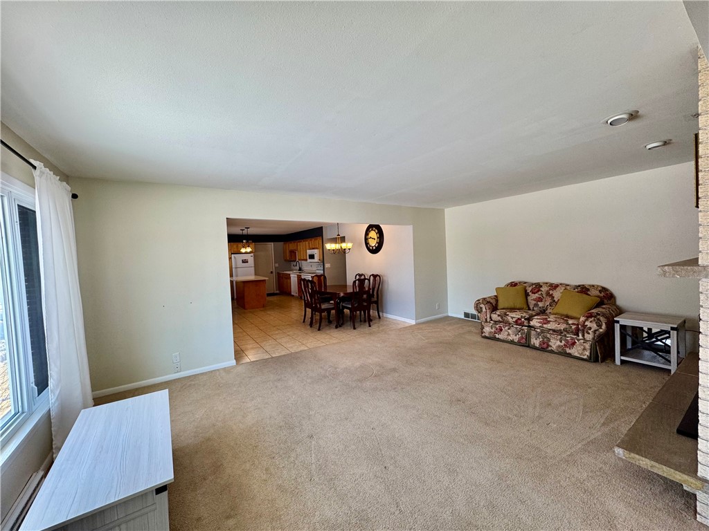 2706-Nimitz-Eau-Claire-WI-54701-4