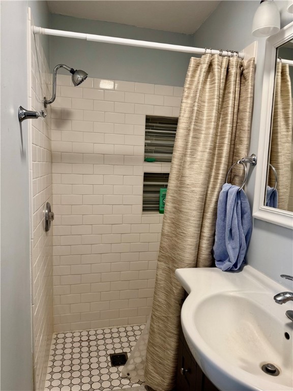 2706-Nimitz-Eau-Claire-WI-54701-5