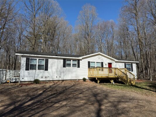 2738 28 3/8 Street, Birchwood, WI