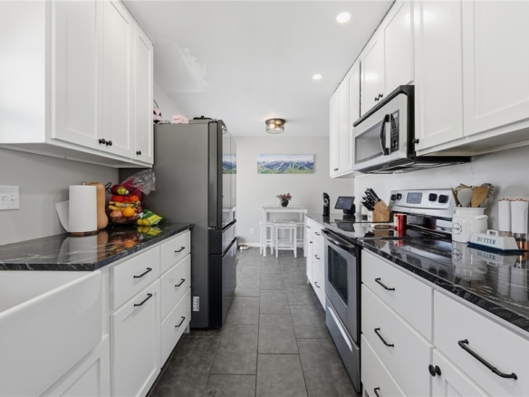 Residentialhouse for sale picture with an address of  2815 Clark Place in Eau Claire and a list price of 265000