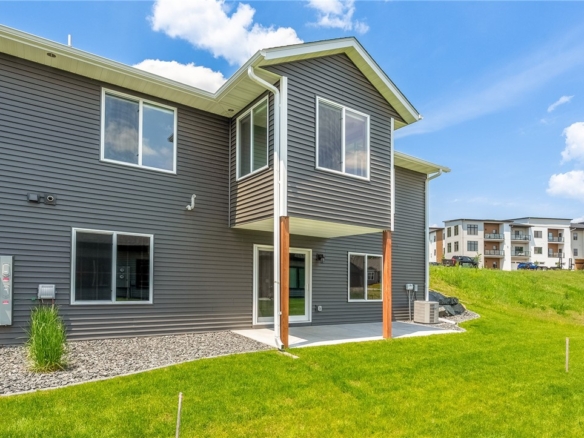 Residentialhouse for sale picture with an address of  2837 Patrick John Drive in Eau Claire and a list price of 355000