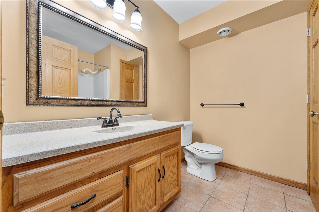 29460-100th-Cadott-WI-54727-4