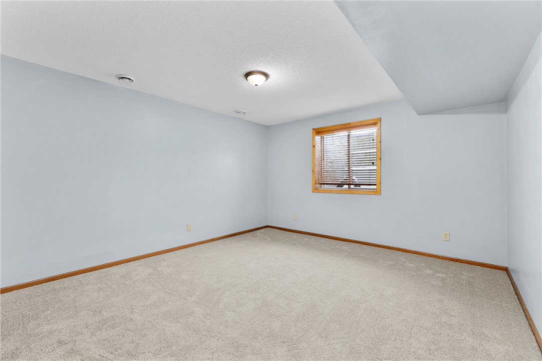 29460-100th-Cadott-WI-54727-6