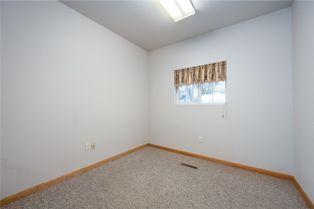 31 S 3rd Street Barron WI 54812 — photo 16