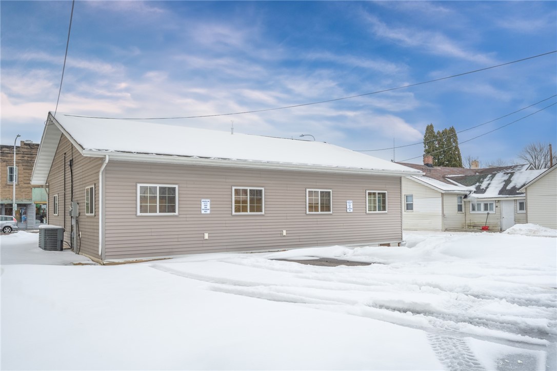 31 S 3rd Street Barron WI 54812 — photo 23