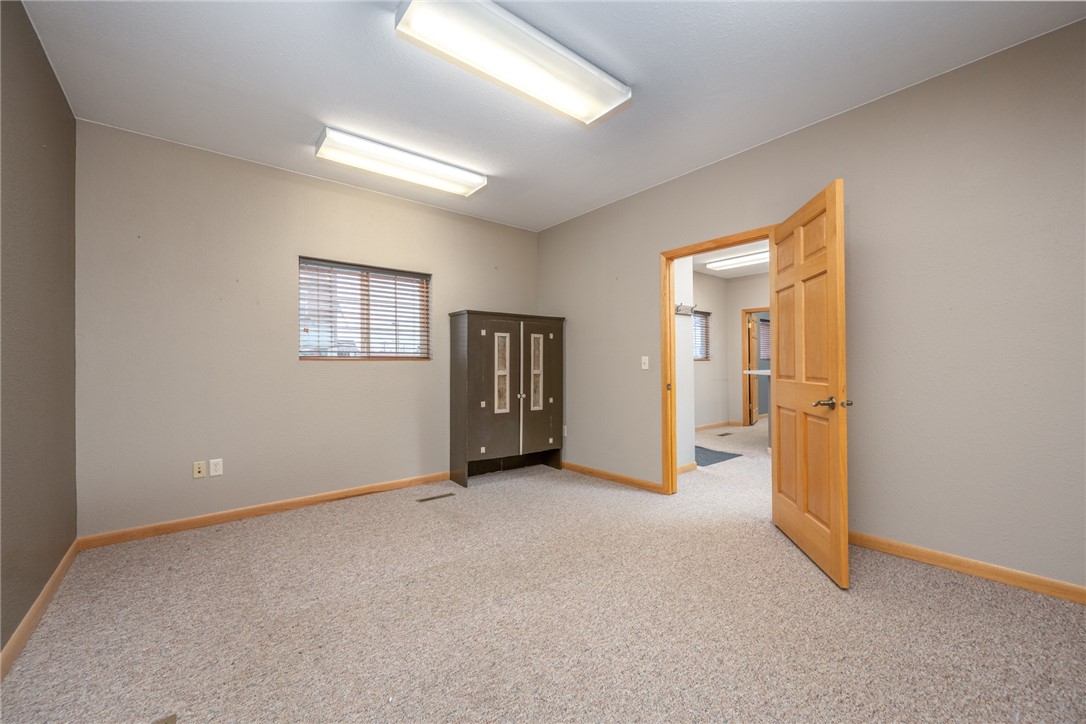 31 S 3rd Street Barron WI 54812 — photo 9