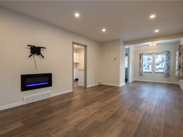 Residentialhouse for sale picture with an address of  315 Worden Avenue in Ladysmith and a list price of 169900