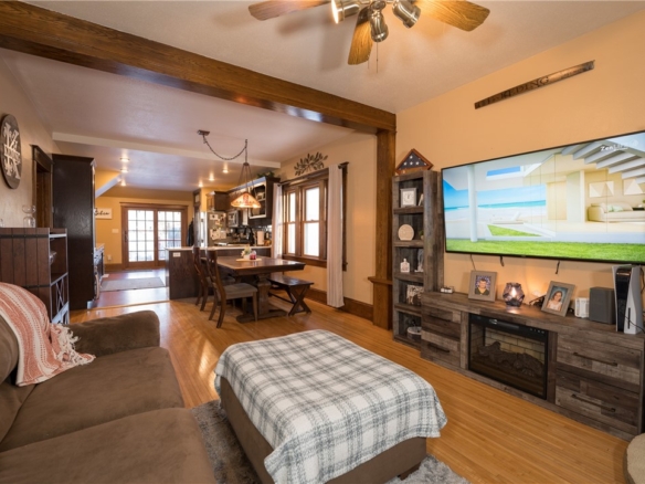 Residentialhouse for sale picture with an address of  320 Franklin Street in Mondovi and a list price of 309900