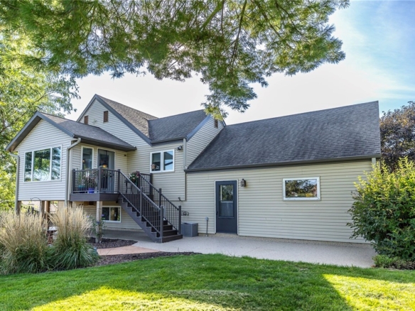 Residentialhouse for sale picture with an address of  360 12th Street in Black River Falls and a list price of 379900